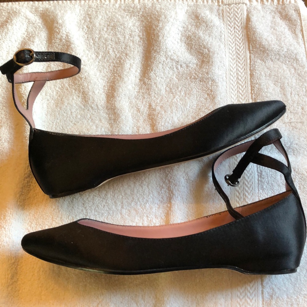 Leon Max sz 7.5 blk satin flats